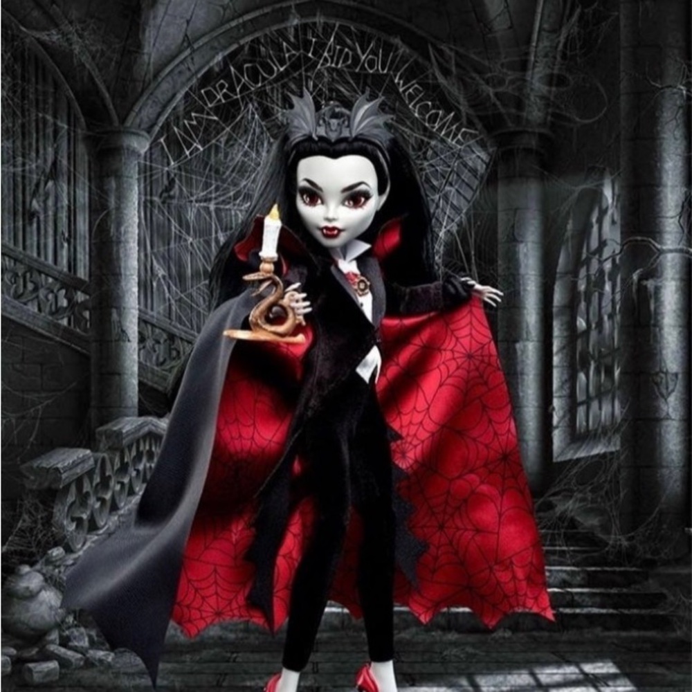 Monster High Collectors Dracula Monster High Skullector Doll